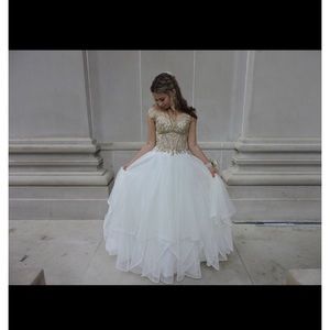 Sherri Hill prom dress